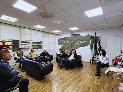 Prefeito de Cubatão cobra da Sabesp soluções para falta d'água em bairros da cidade