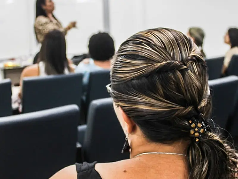 Prefeitura de São Vicente e Sebrae promovem oficina gratuita para mulheres empreendedoras