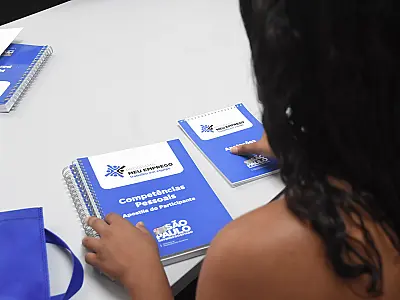 Jovens atendidos pelo Creas participam do curso do Meu Emprego-Trabalho em Equipe