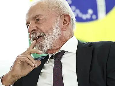 Lula sanciona campanha Julho Dourado para promover saúde de animais domésticos e prevenir zoonoses