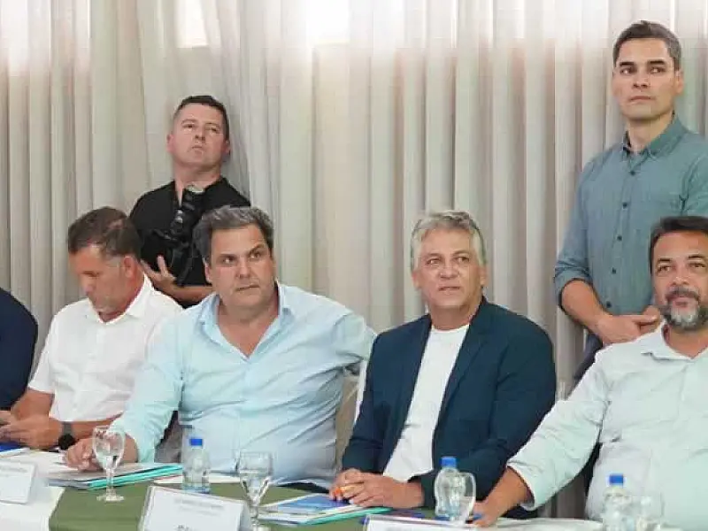 Prefeito de Mongaguá participa da eleição do Codivar e Consaúde