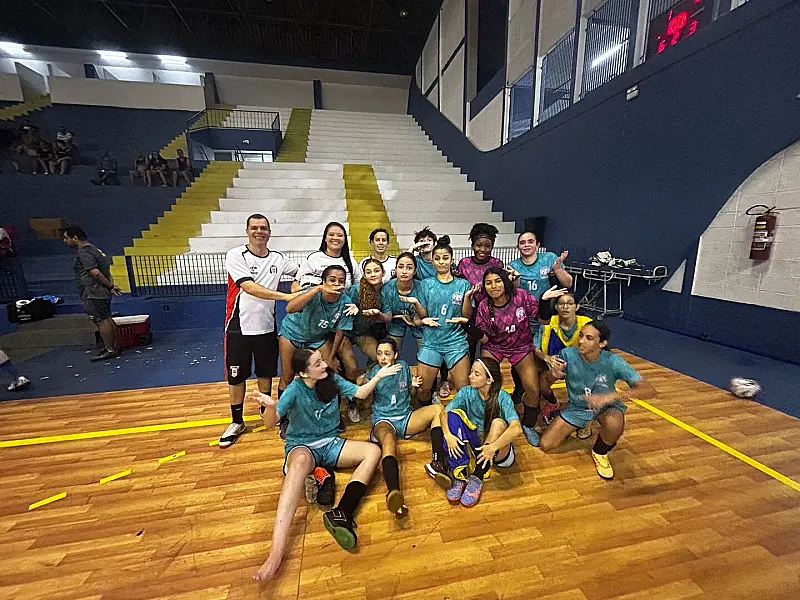 Futsal Feminino do Time PG é campeão da fase Sub-regional dos Jogos da Juventude