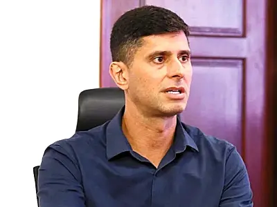 Tiago Cervantes é reprovado por 43% da população