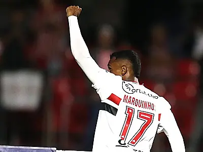 São Paulo vê Cotia decidir enquanto lida com vaias da torcida a Igor Gomes