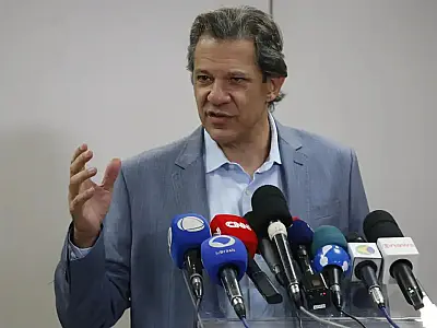 Déficit zero depende do crescimento econômico, diz Haddad