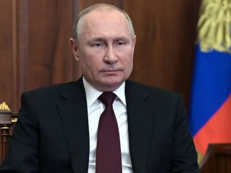 Putin concede cidadania russa a Malcom e Claudinho