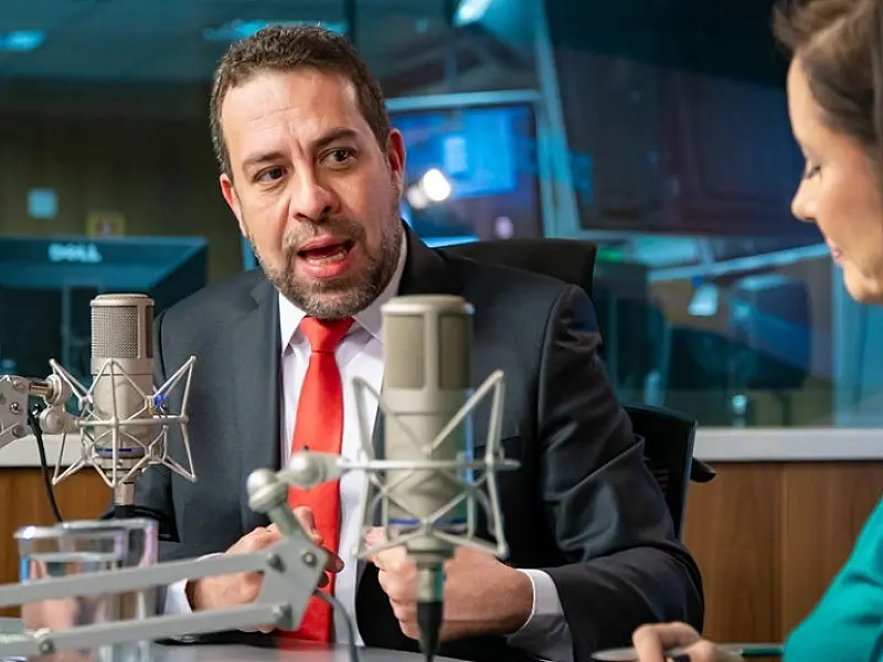 Boulos explica : "Aproximar os vários programas do governo do presidente Lula das pessoas