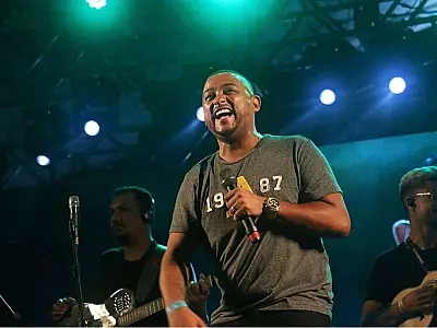 Pagodinho no Brisa recebe o cantor Edshow neste domingo, dia 21