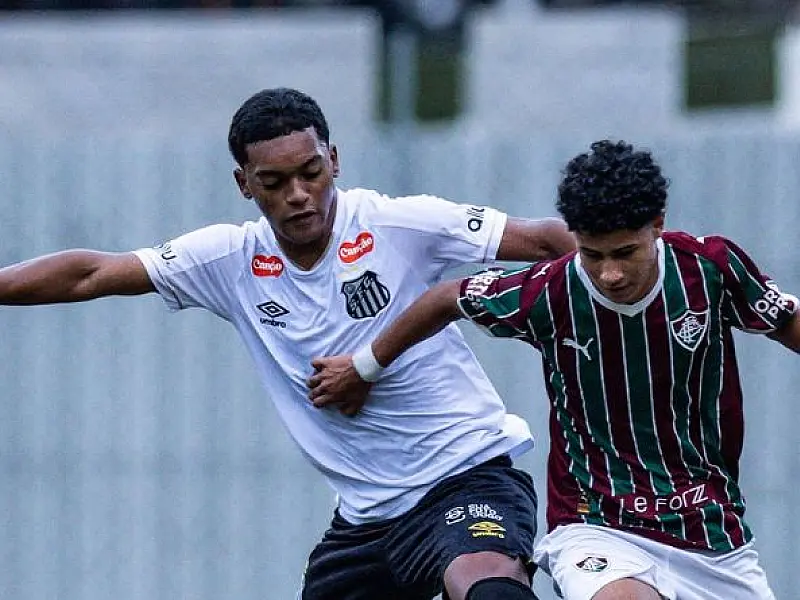 Equipe sub-17 é derrotada na estreia do Campeonato Brasileiro