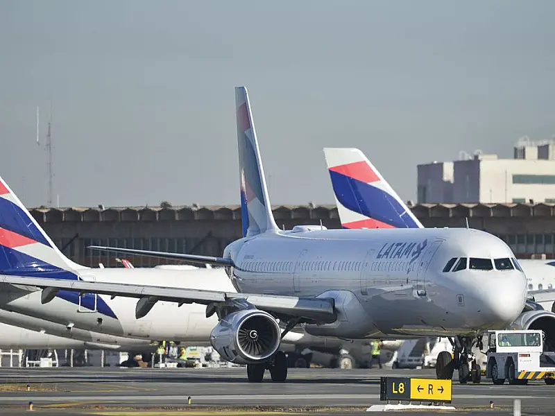 Preço do querosene de aviação cai 0,84% a partir de sábado