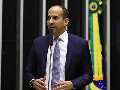 Paulo Alexandre Barbosa garante investimento histórico de quase R$ 700 milhões para Santos