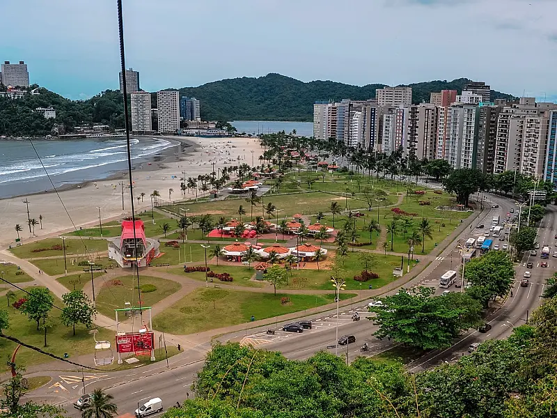 Festivais de cultura oriental e diversidade da cerveja agitam São Vicente no feriado de Tiradentes