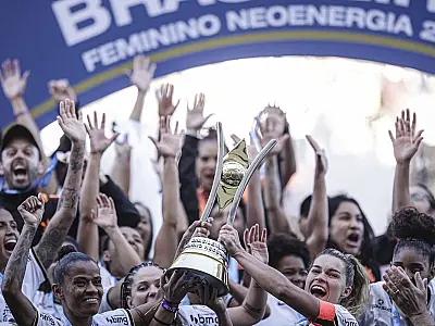 Supercopa em 5 de fevereiro abre temporada 2023 do futebol feminino