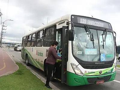Santos aumenta tarifa de ônibus, reajuste começa neste sábado (25)
