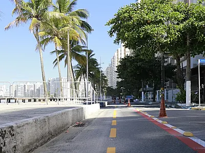 Marechal Deodoro é nome de avenida no Guarujá