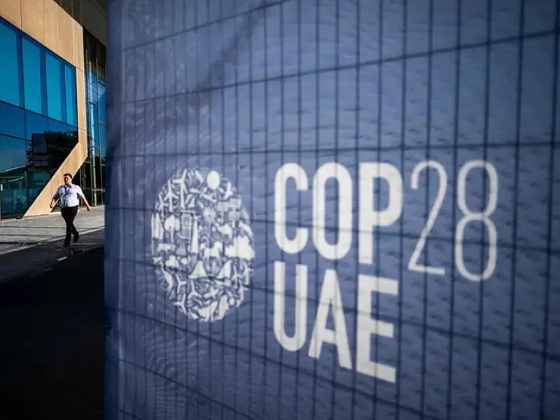 COP28 aprova fundo climático de perdas e danos para países vulneráveis
