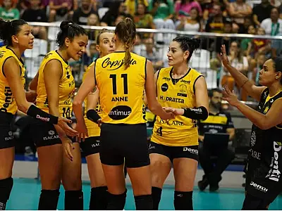 Praia Clube e Minas disputam final da Copa Brasil de vôlei feminino