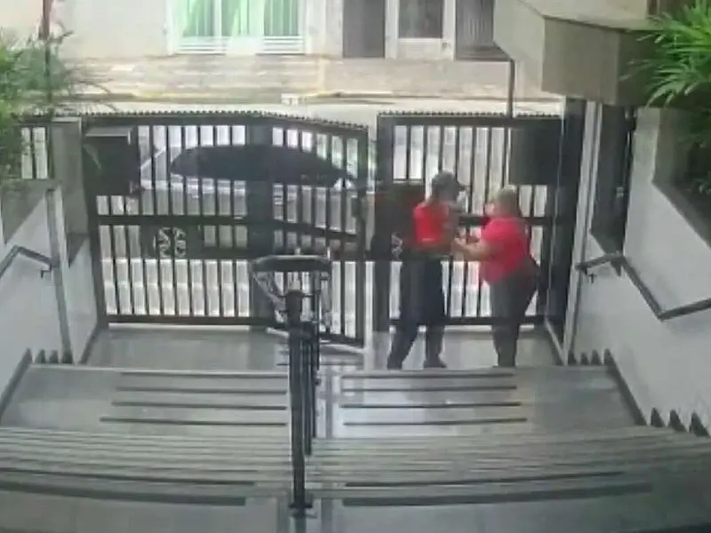 Suspeito de esfaquear idosa na entrada de prédio em Praia Grande é preso