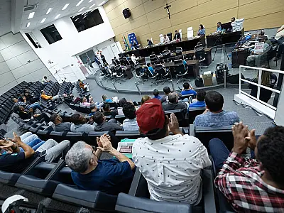 População da cidade do Guarujá pede mais investimento em hospitais e escolas