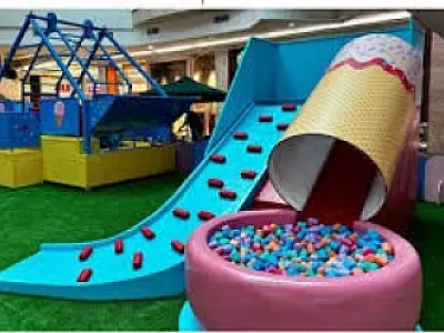 Parque do Sorvete segue até abril no Praiamar Shopping