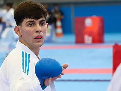 Adidas firma parceria inédita com carateca de Santos