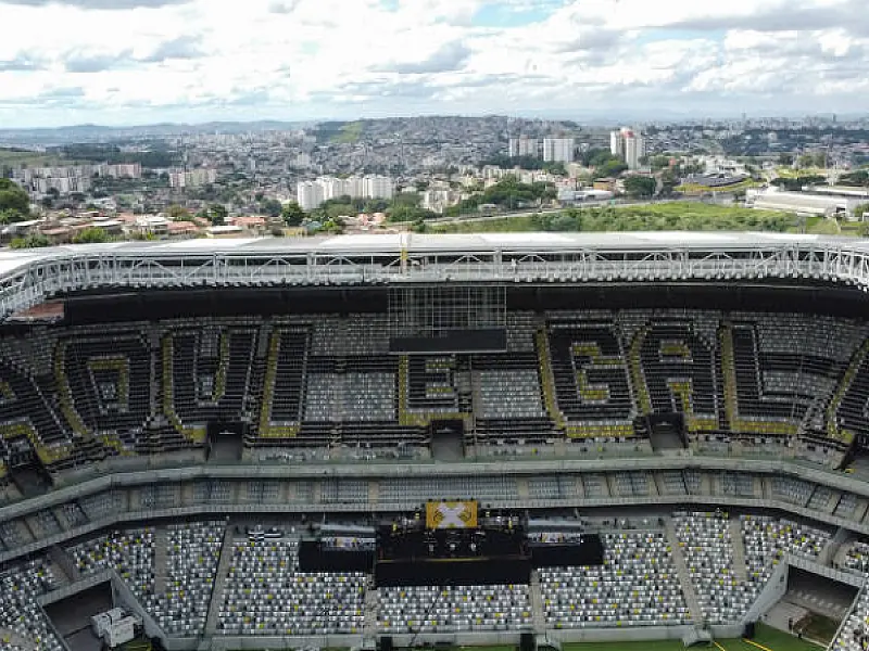 Tecnológico, sustentável e marcado por polêmicas: conheça o estádio do Atlético-MG