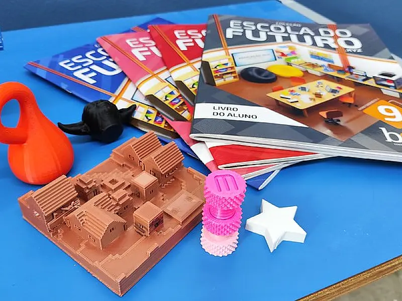 "Escola do Futuro XYZ" será realidade em Guarujá com 90 novas impressoras 3 D