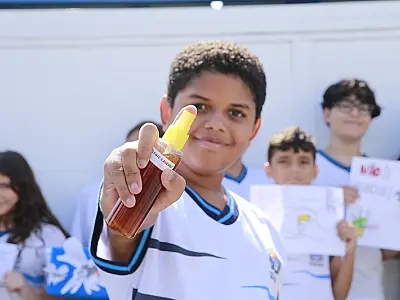 Mais de 34 mil estudantes de Guarujá fortalecem luta contra a dengue