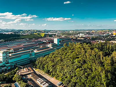Usiminas encerra inscrições para o Programa de Entrada 2026 neste domingo (30/11)