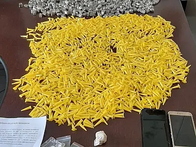 Polícia Civil apreende mais de 2,4 mil porções de drogas em Itanhaém