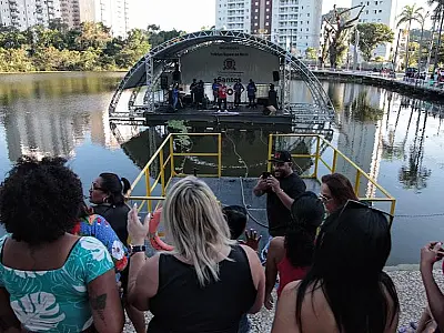 Lagoa da Saudade, em Santos, comemorou aniversário com muita música