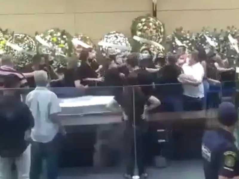 VEJA O VÍDEO: velório do vereador Doidão tem barraco envolvendo familiares e a ex-mulher dele