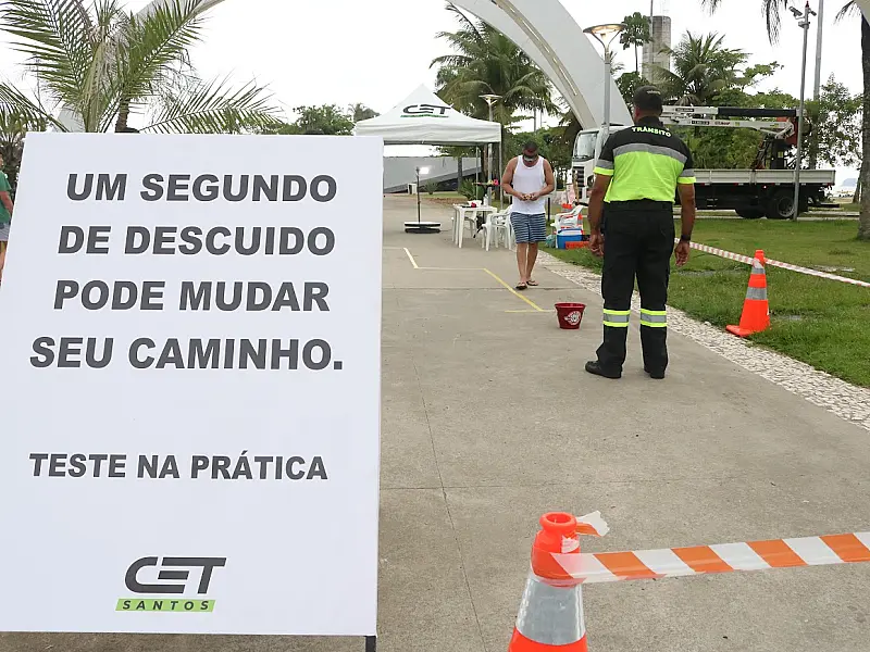 Campanha de trânsito prepara santistas e turistas para momento de maior movimento na Cidade