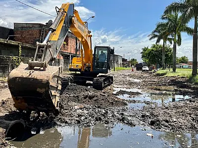 São Vicente inicia pavimentação da Rua México Rossi