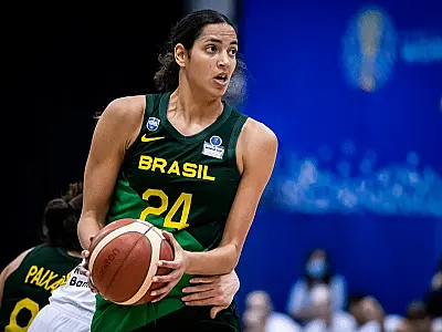 Atleta da seleção brasileira é escolhida por equipe da WNBA