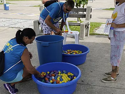 Guarujá sensibiliza mais de 600 pessoas na 6ª Campanha 'Óleo Sustentável no Verão'