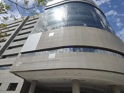 Tribunal manda soltar Alberto Youssef, mas juiz decreta nova prisão