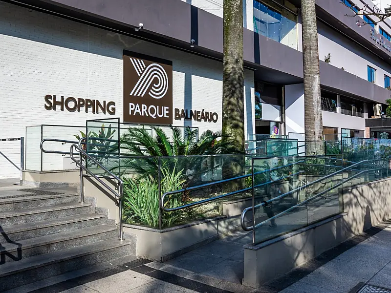 Obras de artistas com autismo serão expostas em shopping de Santos