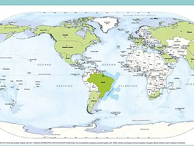 IBGE inicia venda do mapa-múndi com o Brasil no centro