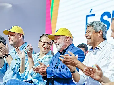 Lula: Brasil precisa da agricultura e da indústria, não há rivalidade