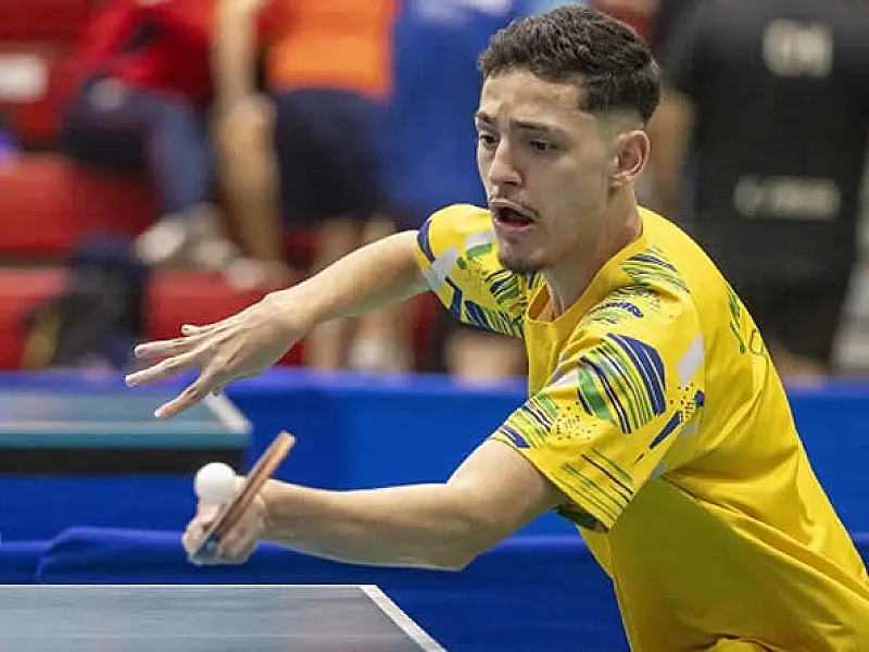 Mesatenista paralímpico Jean Mashki conquista a prata em torneio na Espanha
