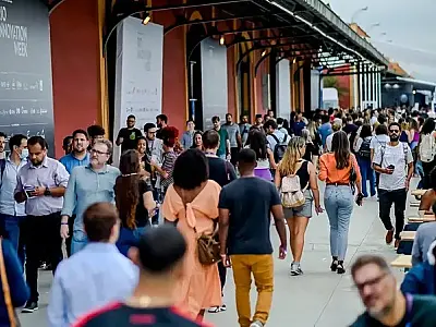 Totens de atendimento reduzem o tempo de espera em unidades de diagnóstico mais de 50%