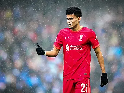 Díaz vai de garoto franzino a talismã de Klopp no Liverpool