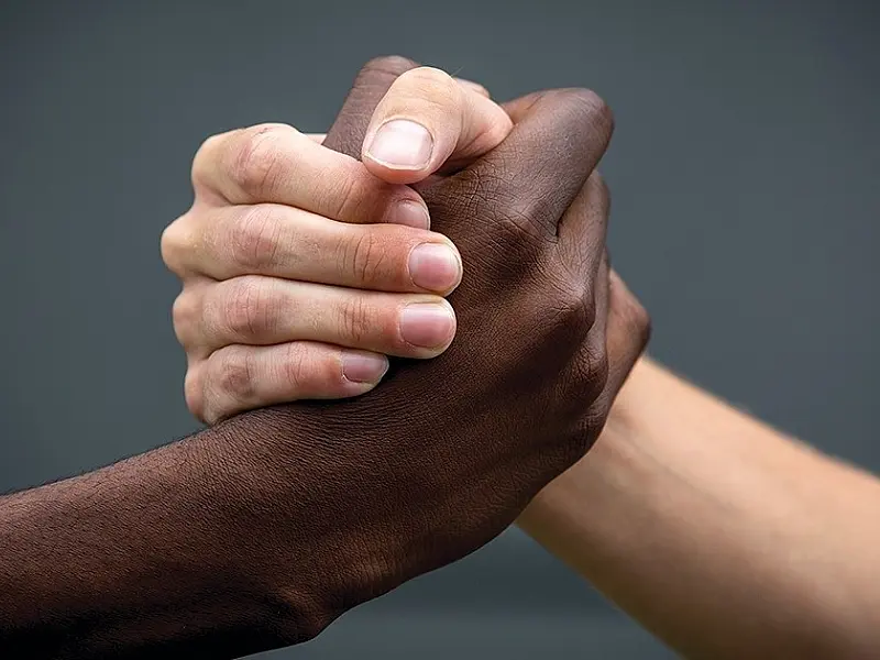Entenda a diferença entre injúria racial e crime de racismo