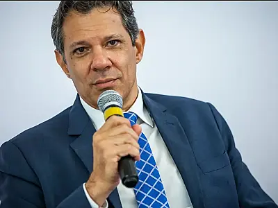 Lula quer reindustrializar o Brasil em parceria com capital chinês, afirma Haddad