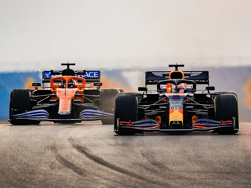 Red Bull elege McLaren como grande ameaça do seu domínio para o futuro