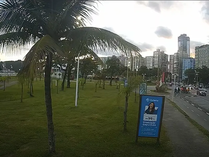 CCO de São Vicente ajuda Polícia Civil a deter indivíduo por vandalismo na Praia do Itararé