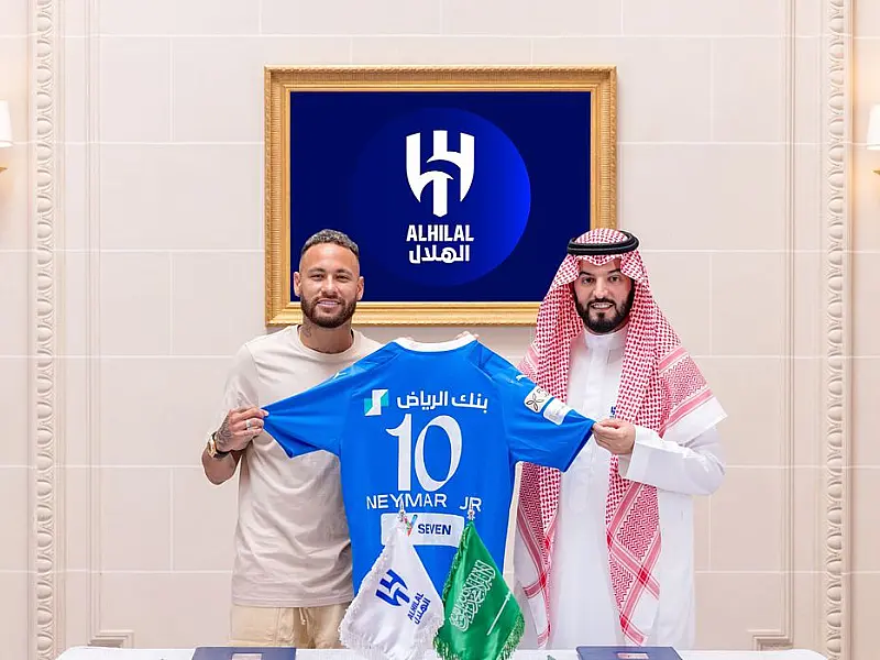 PSG chama Neymar de 'lenda do clube' em anúncio de venda ao Al Hilal