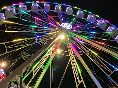 Roda-gigante Brasil chega ao Parque Valongo, em Santos