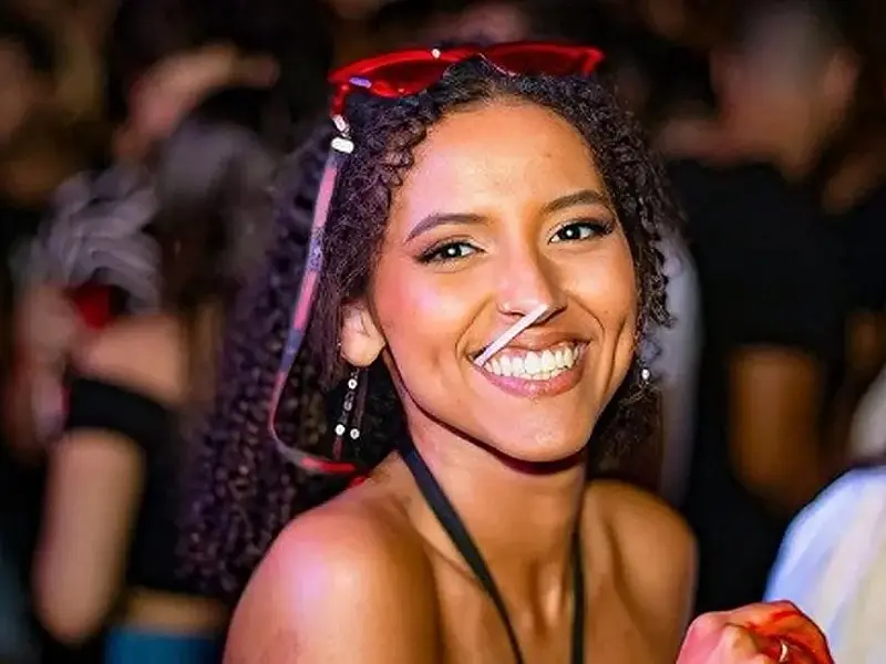 Fã de Taylor Swift que morreu no Rio teve exaustão térmica, diz laudo